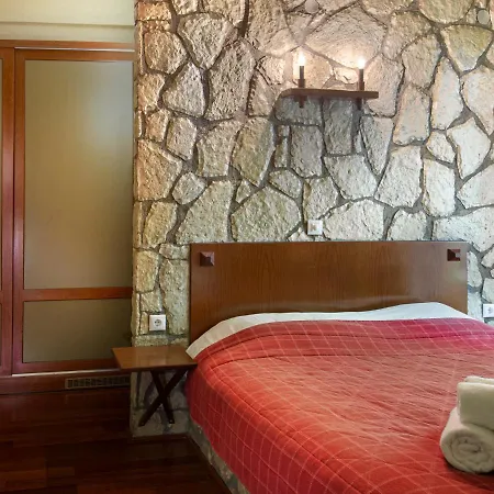 Maison d'hôtes 4 Epohes Eláti