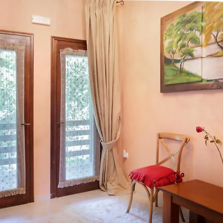 4 Epohes Guest house *